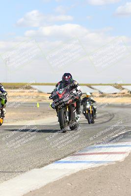 media/Nov-03-2024-TrackDaz (Sun) [[44580f4982]]/B Group/1220pm (Wheelie Bump)/